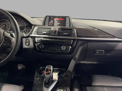 2017 BMW 3 Series 330i