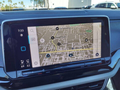 2025 Volkswagen Atlas Cross Sport SEL Premium R-Line 4Motion