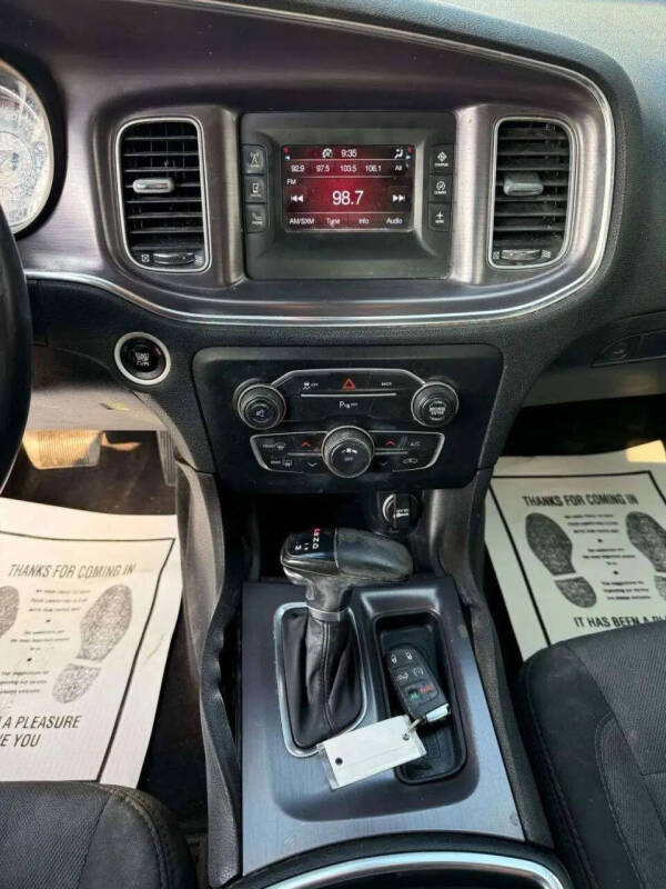 2015 Dodge Charger SE