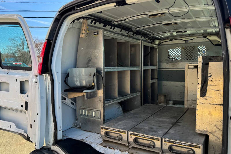2019 Chevrolet Express 2500