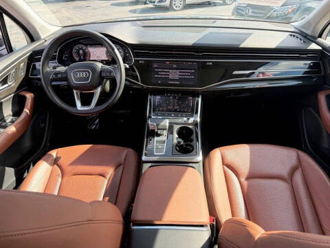 2021 Audi Q7 quattro Premium Plus 55 TFSI