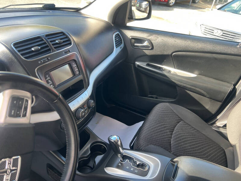 2017 Dodge Journey Crossroad