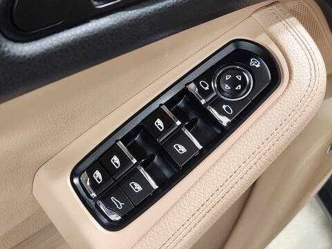 2022 Porsche Macan S