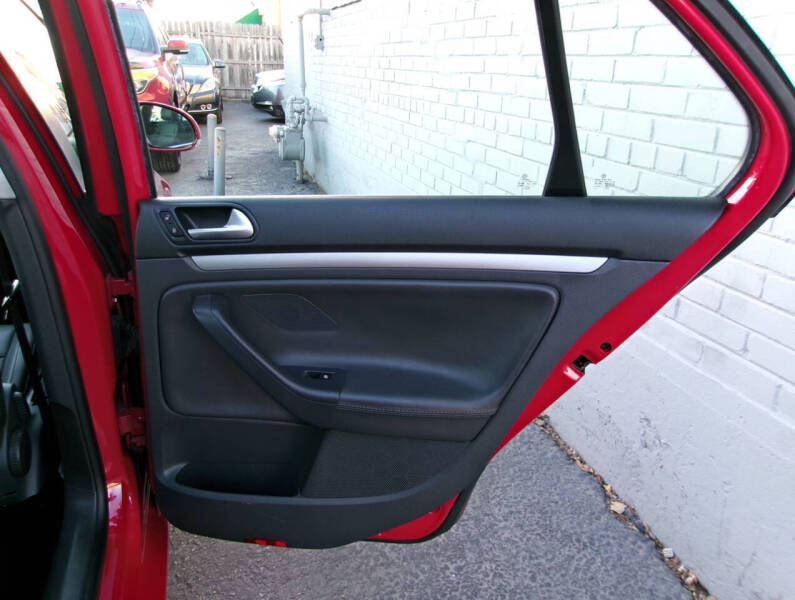 2008 Volkswagen Jetta SE PZEV