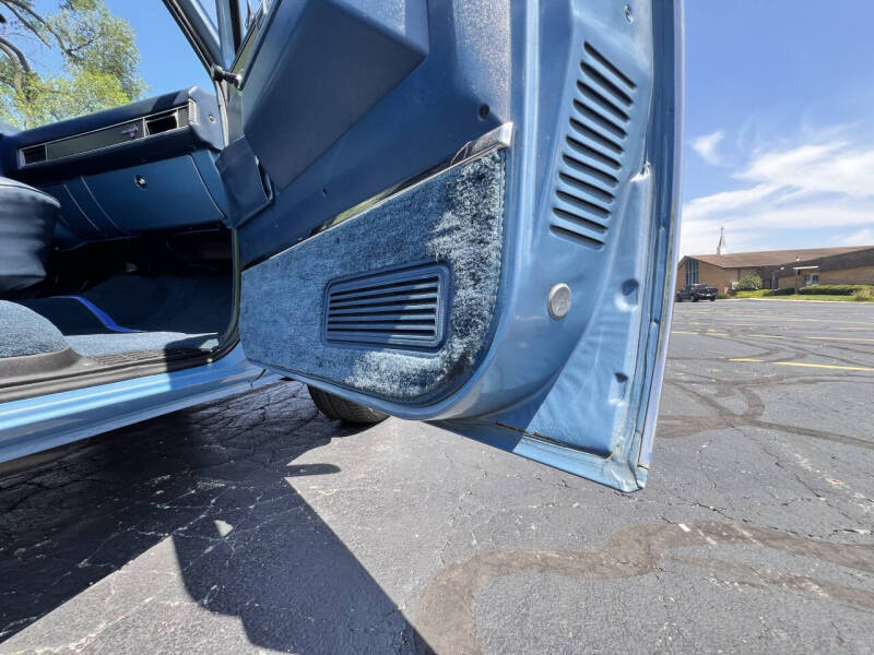 1987 Chevrolet R/V 10 Series R10