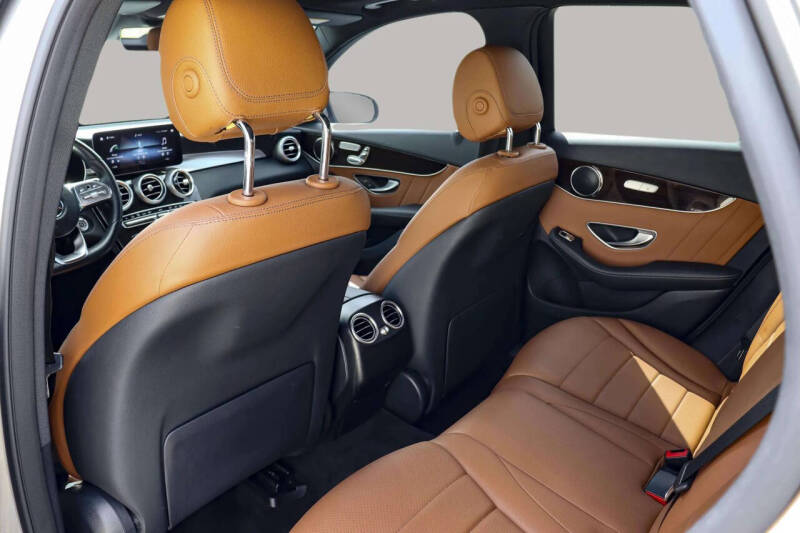 2021 Mercedes-Benz GLC GLC 300