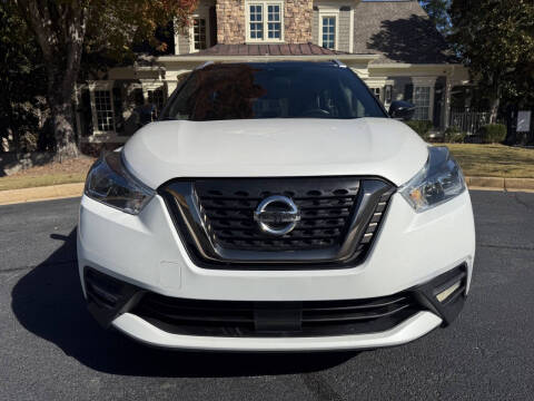 2020 Nissan Kicks SR
