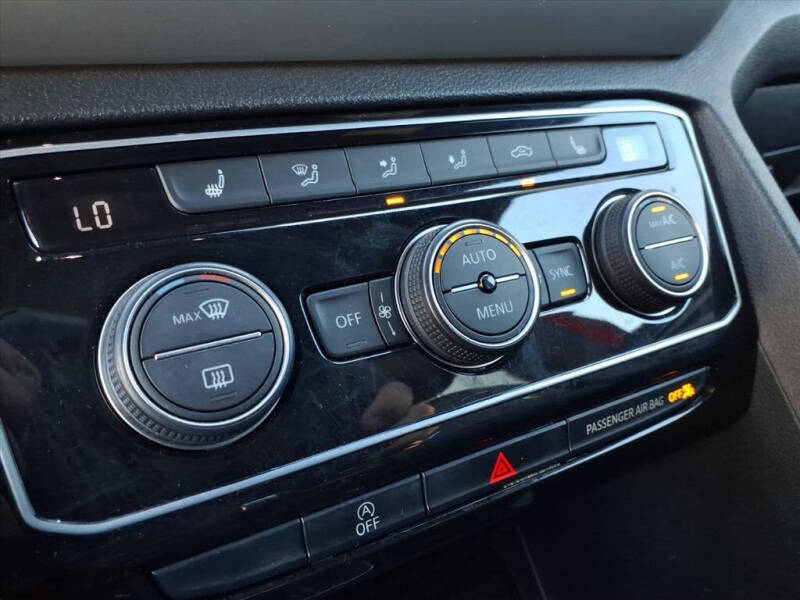 2021 Volkswagen Atlas Cross Sport V6 SEL