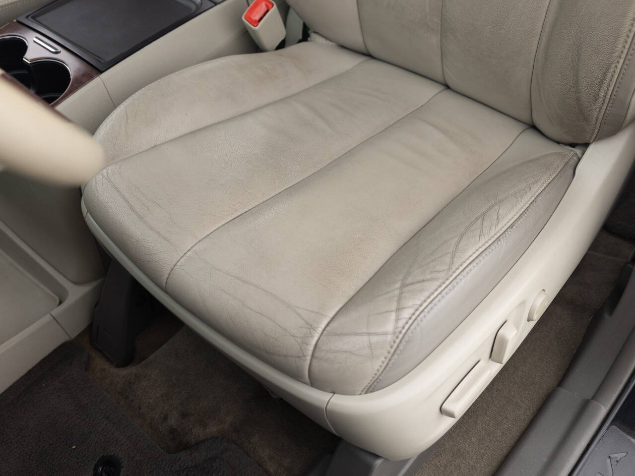 Used Car 2014 Toyota Sienna  Limited 7 Passenger 4dr Mini Van For Sale Under $15,000 In Coal City, Illinois