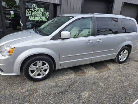 2011 Dodge Grand Caravan Crew