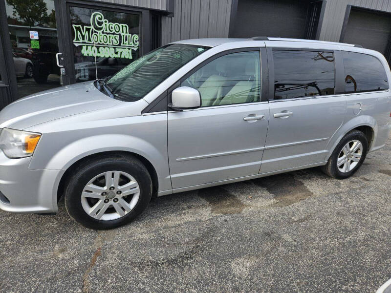 2011 Dodge Grand Caravan Crew