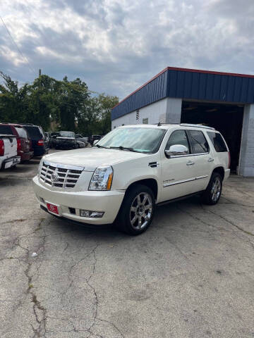 2009 Cadillac Escalade for sale at G T Motorsports in Racine WI