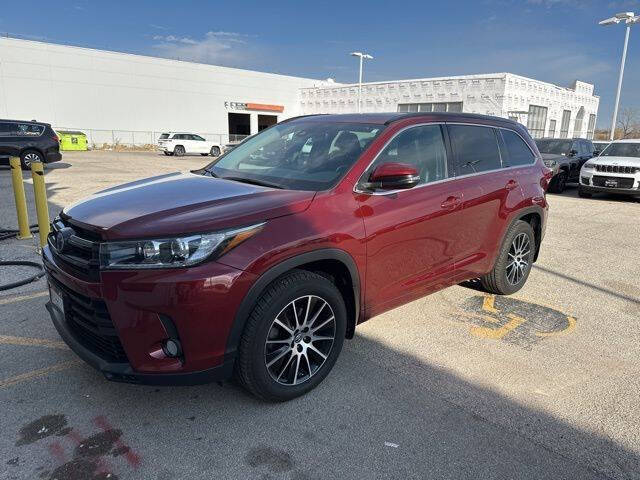 2017 Toyota Highlander SE