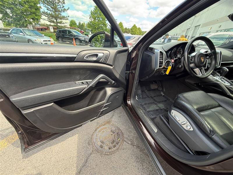 2017 Porsche Cayenne