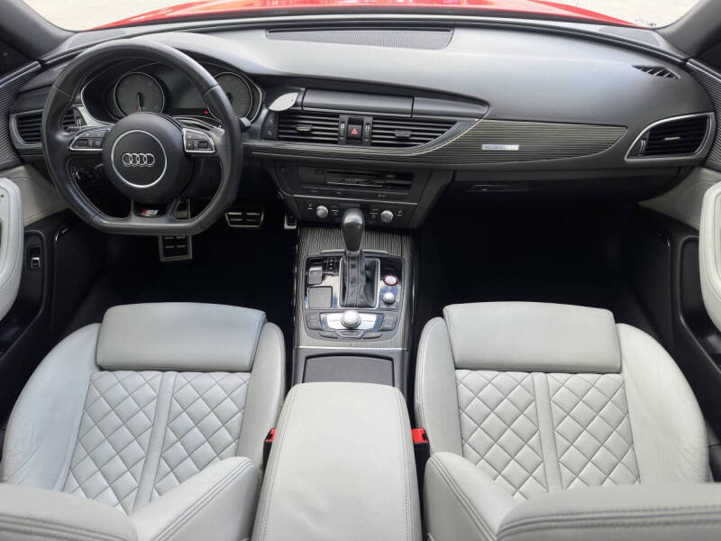 2018 Audi S6 4.0T quattro Premium Plus