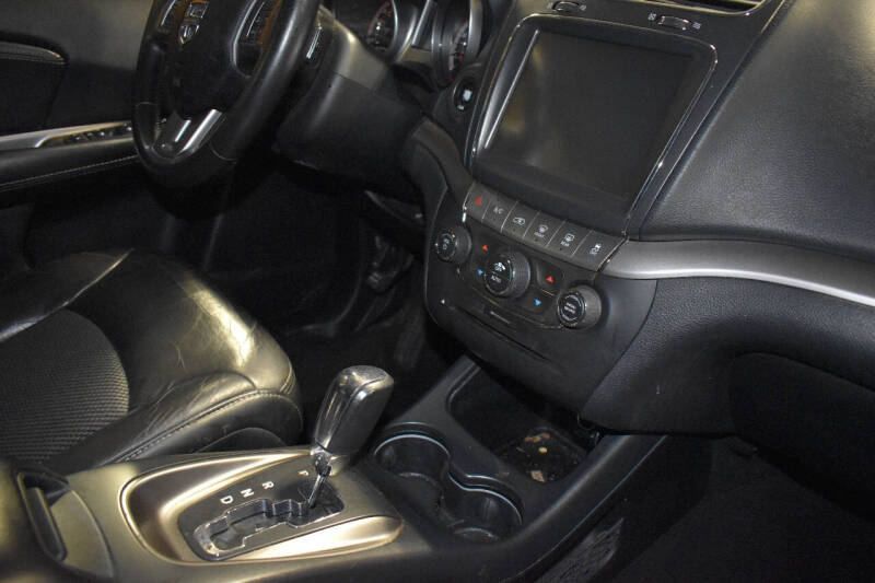 2018 Dodge Journey Crossroad