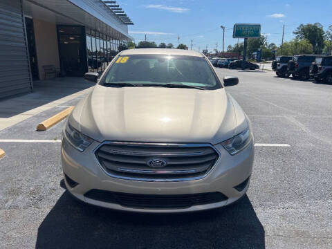 2018 Ford Taurus SE