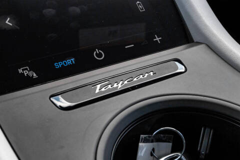2022 Porsche Taycan