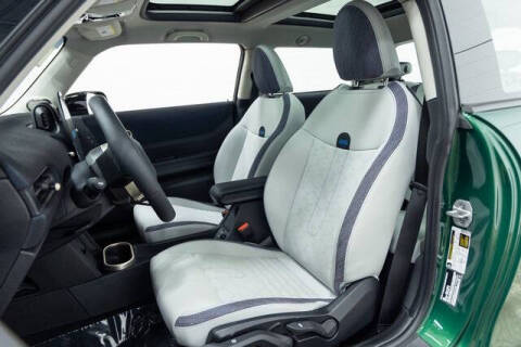 2025 MINI Hardtop 2 Door