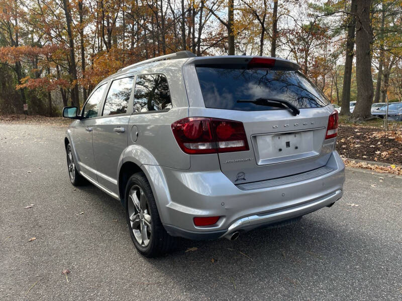 2016 Dodge Journey CrossRoad Plus photo 6