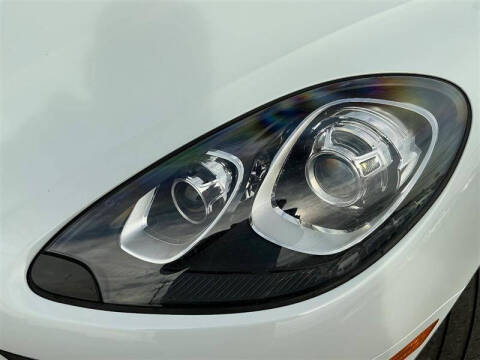 2018 Porsche Macan S