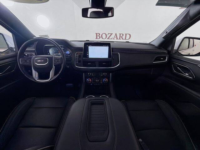 2022 GMC Yukon SLT