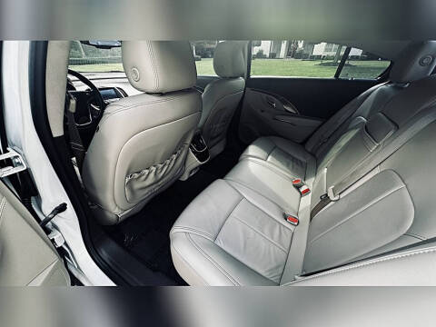 2017 Buick LaCrosse Essence