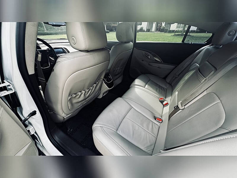 2017 Buick LaCrosse Essence