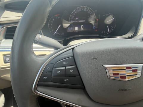 2018 Cadillac XT5 Luxury