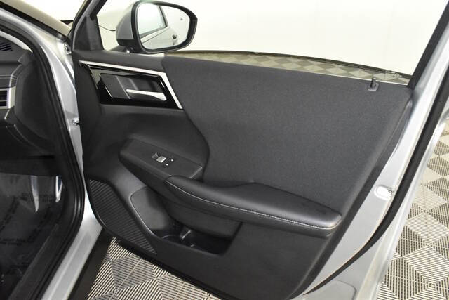 2024 Mitsubishi Outlander ES