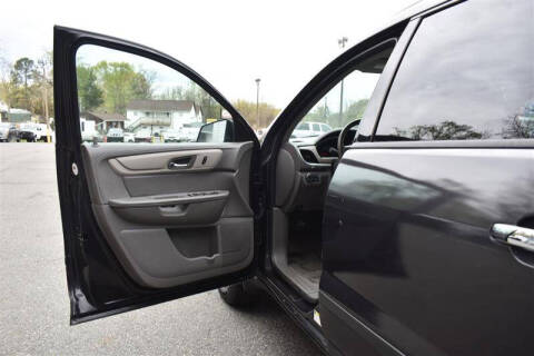 2017 Chevrolet Traverse LS