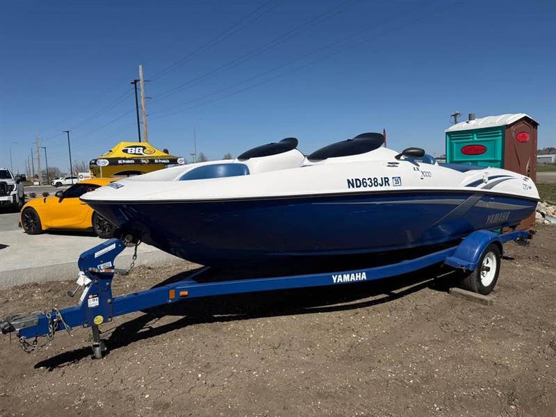 2002 Yamaha LX 2000