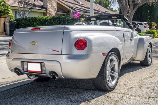 2005 Chevrolet SSR LS