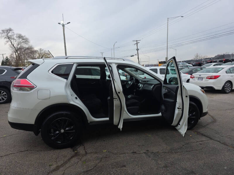 2015 Nissan Rogue SV