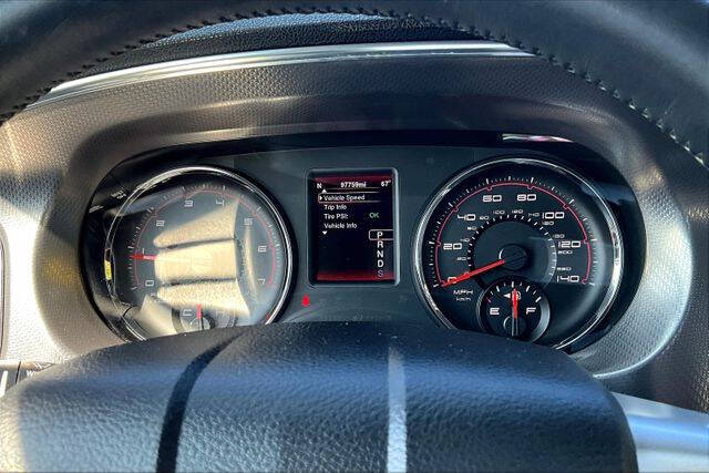 2014 Dodge Charger SXT