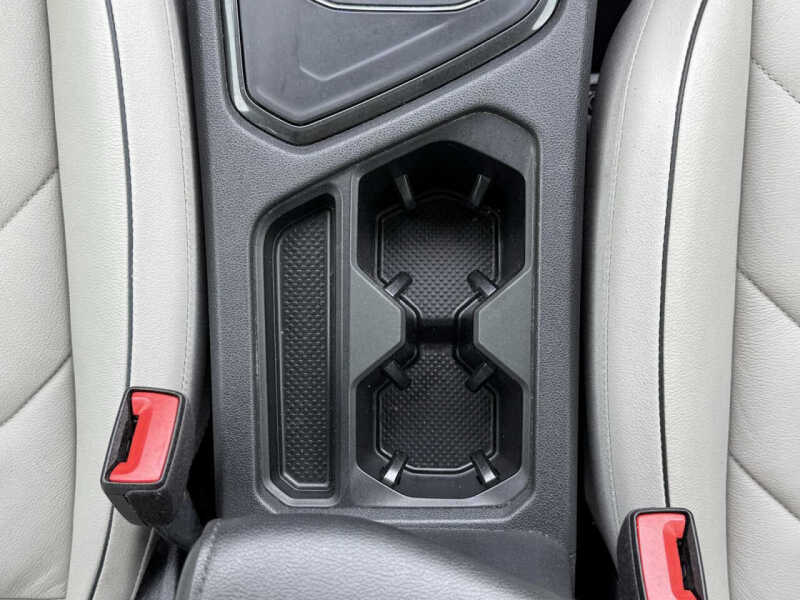 2018 Volkswagen Tiguan 2.0T SEL Premium