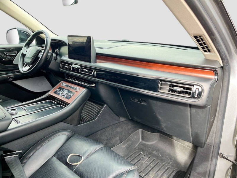 2022 Lincoln Aviator Reserve