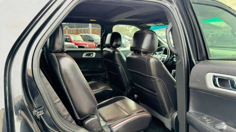 2013 Ford Explorer Sport