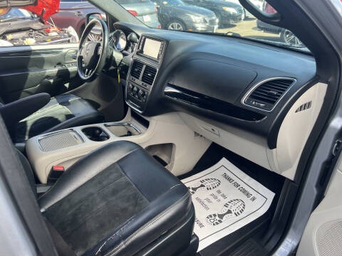 2017 Dodge Grand Caravan SXT