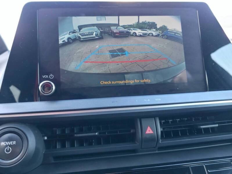 2024 Toyota Prius