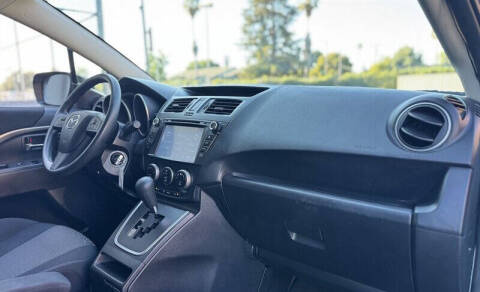 2012 Mazda MAZDA5 Sport