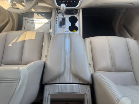 2017 Nissan Murano SL