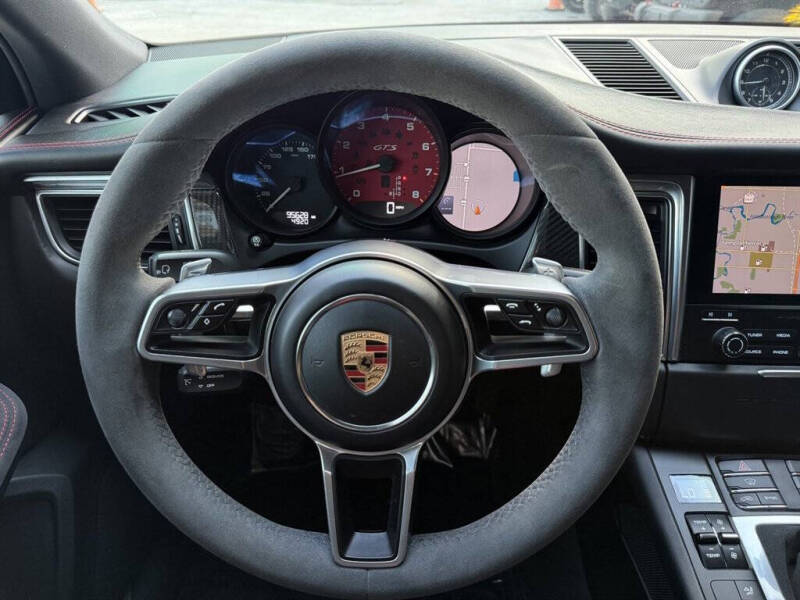 2017 Porsche Macan GTS