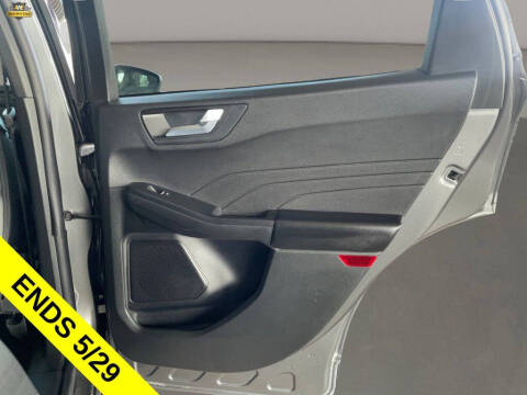 2025 Ford Escape ST-Line Select
