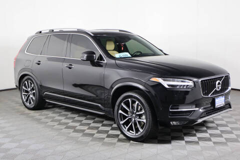 2018 Volvo XC90 T6 Momentum