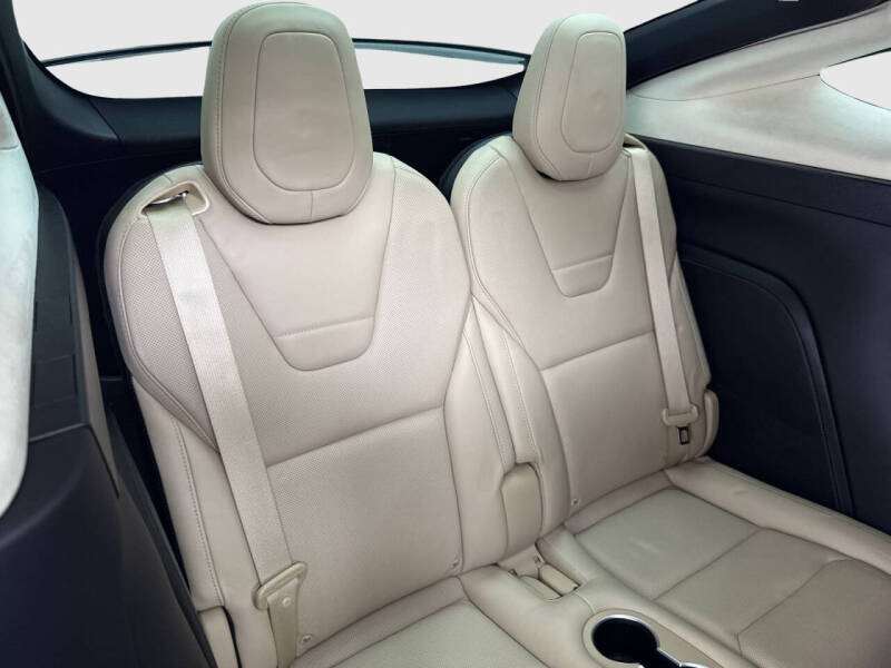 2016 Tesla Model X P90D