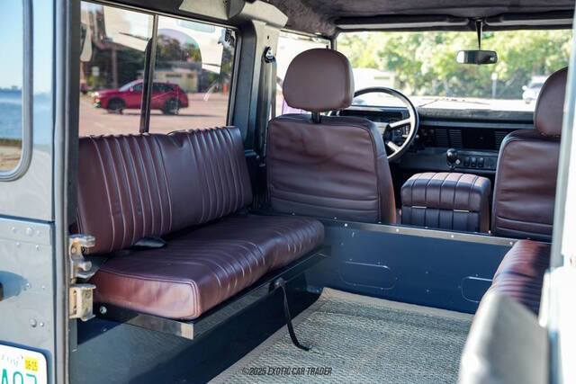 1991 Land Rover Defender