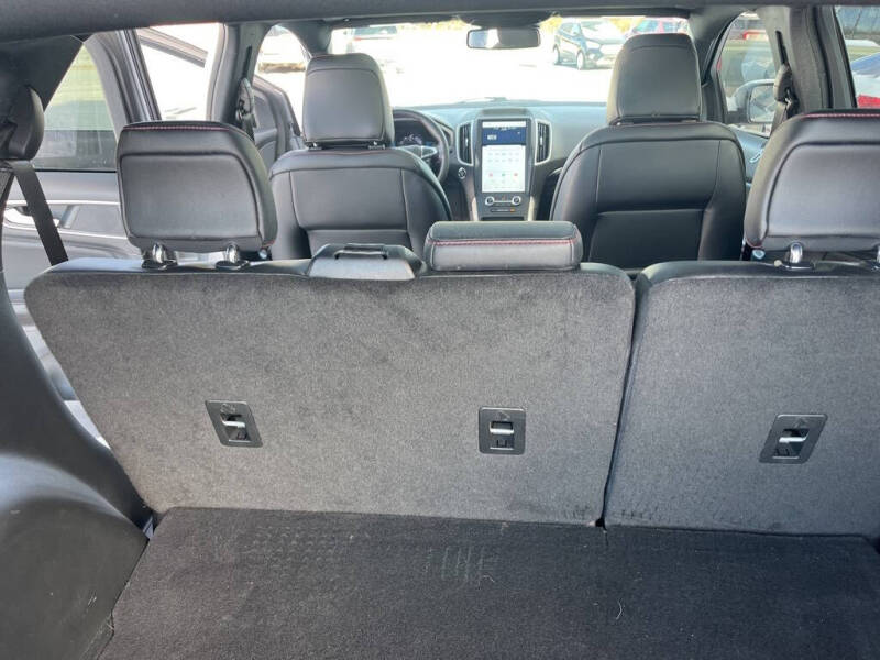 2022 Ford Edge ST-Line