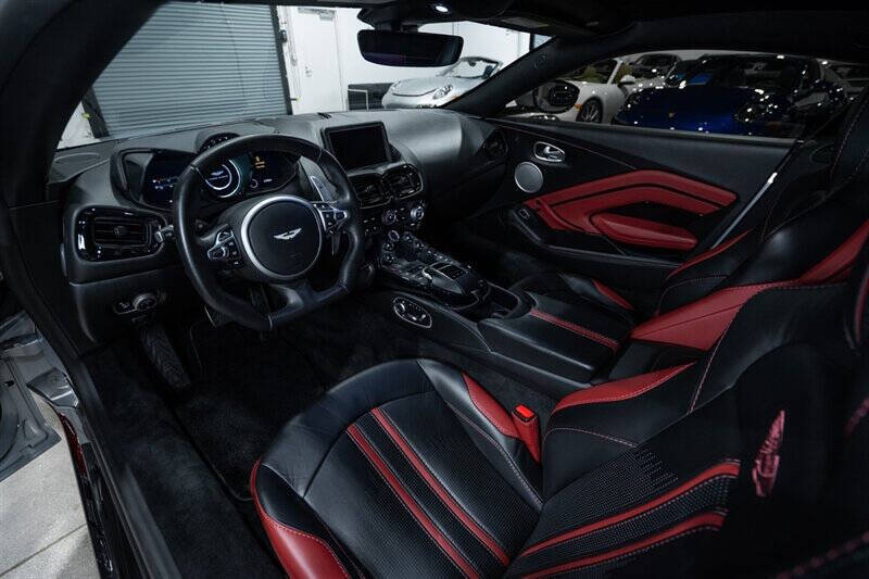2019 Aston Martin Vantage
