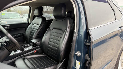2019 Ford Edge SEL